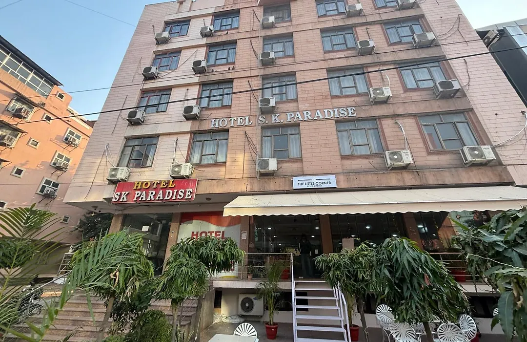 Hotel Sk Paradise-1